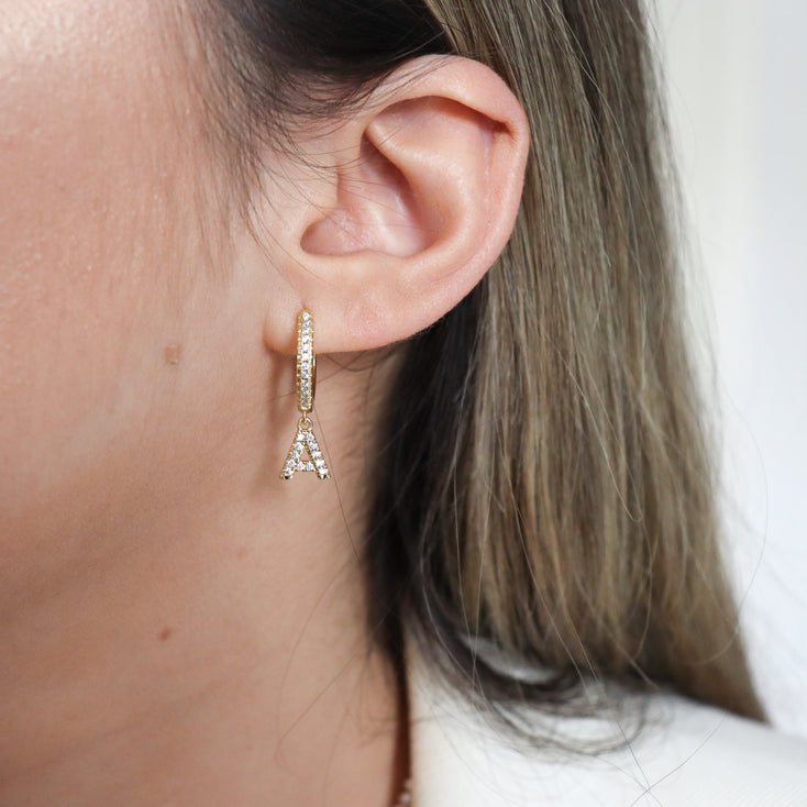 Gabriella Buchstabe Ohrringe